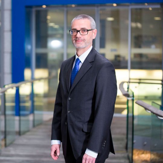 Hans-Peter Bursig ist Geschäftsführer des Fachverbands „Elektromedizinische Technik“ im ZVEI – Zentralverband der Elektrotechnik- und Elektronikindustrie e.V. Hans-Peter Bursig ist Geschäftsführer des Fachverbands „Elektromedizinische Technik“ im ZVEI – Zentralverband der Elektrotechnik- und Elektronikindustrie e.V.