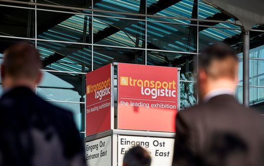 Corona hin oder her – Stand Oktober 2020 erwartet die Messe München die globale Logistikwirtschaft im Mai 2021 zur Transport Logistic in München. Corona hin oder her – Stand Oktober 2020 erwartet die Messe München die globale Logistikwirtschaft im Mai 2021 zur Transport Logistic in München.