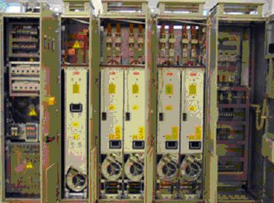 Der Rittal-Schaltschrank mit ABB-Modulen bestückt und in kundenspezifischen Ausführungen erhältlich. Der Rittal-Schaltschrank mit ABB-Modulen bestückt und in kundenspezifischen Ausführungen erhältlich.