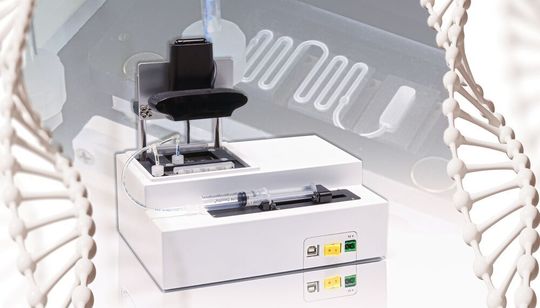 Abb. 1: Vollständig autonom arbeitendes Moving-Plug-Echtzeit-PCR-Modul Abb. 1: Vollständig autonom arbeitendes Moving-Plug-Echtzeit-PCR-Modul