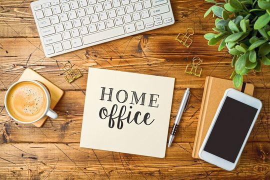 Aufgrund von Corona arbeiten derzeit besonders viele Mitarbeiter aus dem Home-Office. Aufgrund von Corona arbeiten derzeit besonders viele Mitarbeiter aus dem Home-Office.