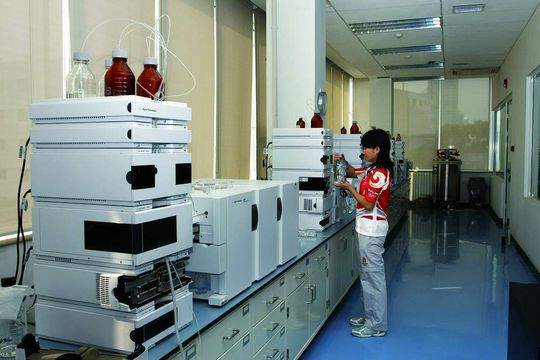 1 Während der Olympischen Spiele 2008 in Peking wurden mehr als 4500 Dopingkontrollen durchgeführt. Dabei kamen auch LC/MS-QQQ-Systeme von Agilent zum Einsatz. 1 Während der Olympischen Spiele 2008 in Peking wurden mehr als 4500 Dopingkontrollen durchgeführt. Dabei kamen auch LC/MS-QQQ-Systeme von Agilent zum Einsatz.