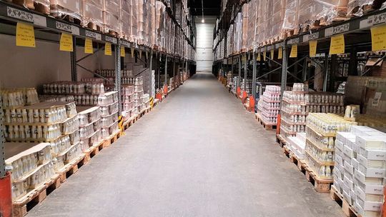 Am Yfood-Logistikstandort Krefeld haben Lkw-Fahrer durch den Einsatz des Zeitfenstermanagement-Systems „SLOT“ keine Wartezeiten mehr zu befürchten. Am Yfood-Logistikstandort Krefeld haben Lkw-Fahrer durch den Einsatz des Zeitfenstermanagement-Systems „SLOT“ keine Wartezeiten mehr zu befürchten.