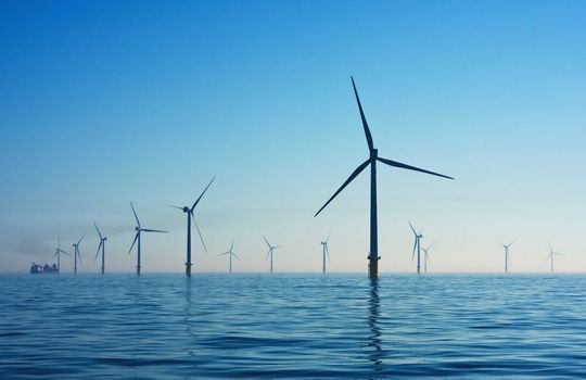 Bis 2030 will Iberdrola seine Off-Shore-Windenergieproduktion um 450 % erhöhen. Bis 2030 will Iberdrola seine Off-Shore-Windenergieproduktion um 450 % erhöhen.