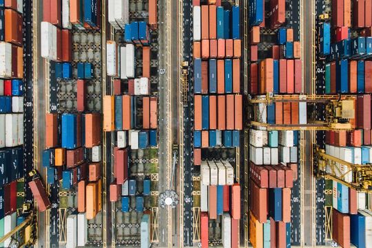 Die Sensoren von Zeitfracht kommunizieren auch untereinander – zum Beispiel, wenn sich mehrere von ihnen im selben Depot befinden. Die Sensoren von Zeitfracht kommunizieren auch untereinander – zum Beispiel, wenn sich mehrere von ihnen im selben Depot befinden.