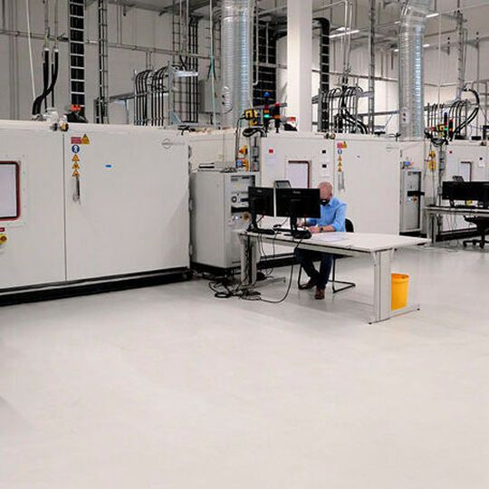 Einblick in das jüngst zertifizierte SGS-LifeCycle-Labor in Rosenheim. Einblick in das jüngst zertifizierte SGS-LifeCycle-Labor in Rosenheim.