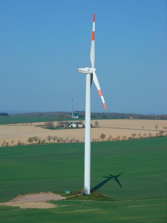 Strom vom Windrad ist gut, aber die Rotoren müssen viel aushalten. Reparaturen werden irgendwann nötig. Für ein optimiertes Reparaturverfahren, wurden Forscher jetzt ausgezeichnet. Strom vom Windrad ist gut, aber die Rotoren müssen viel aushalten. Reparaturen werden irgendwann nötig. Für ein optimiertes Reparaturverfahren, wurden Forscher jetzt ausgezeichnet.