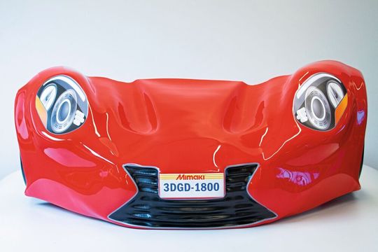 Mit dem 3DGD-1800 setzt Mimaki auf die Additive Fertigung großvolumiger Objekte. Mit dem 3DGD-1800 setzt Mimaki auf die Additive Fertigung großvolumiger Objekte.