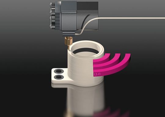 Igus druckt Intelligenz in 3D-gefertigte Bauteile und macht so vorausschauende Wartung kostengünstig auch bei individuellen Verschleißteilen möglich. Igus druckt Intelligenz in 3D-gefertigte Bauteile und macht so vorausschauende Wartung kostengünstig auch bei individuellen Verschleißteilen möglich.