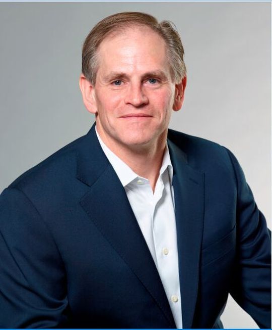 Interimsweise übernimmt Gregory Smith, Präsident der Sektion Industrial Automation bei Teradyne, alle Aufgaben. Interimsweise übernimmt Gregory Smith, Präsident der Sektion Industrial Automation bei Teradyne, alle Aufgaben.