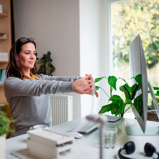 Mit dem Online-Konfigurator MagentaBusiness können sich Kunden der Telekom ihr individuelles Homeoffice selbst zusammenstellen. Mit dem Online-Konfigurator MagentaBusiness können sich Kunden der Telekom ihr individuelles Homeoffice selbst zusammenstellen.