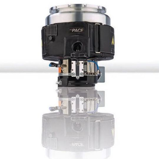The sophisticated rotor design of Pfeiffer Vacuum’s Hi Pace 2800 IT turbopump results in an optimised pumping speed for light gases. The sophisticated rotor design of Pfeiffer Vacuum’s Hi Pace 2800 IT turbopump results in an optimised pumping speed for light gases.