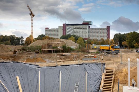 Der Medizincampus entsteht in unmittelbarer Nähe zum Universitätsklinikum. Der Medizincampus entsteht in unmittelbarer Nähe zum Universitätsklinikum.