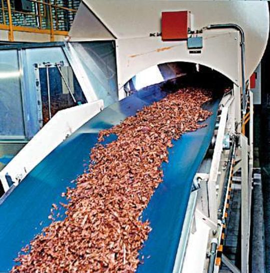 Spezielle Fördertechnik Für praktisch jedes Produkt und jeden Einsatzzweck wird am Markt die geeignete Fördertechnik angeboten, wie das Muldenband für den Tabaktransport.Bild: Forbo Siegling Spezielle Fördertechnik Für praktisch jedes Produkt und jeden Einsatzzweck wird am Markt die geeignete Fördertechnik angeboten, wie das Muldenband für den Tabaktransport.Bild: Forbo Siegling