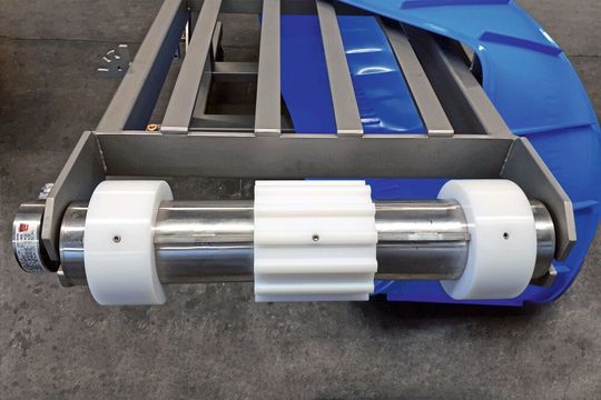 Die Trommelmotoren überzeugen in der Lebensmittel- und Pharmaindustrie durch ihre hermetisch geschlossene All-in-One Konstruktion aus Edelstahl und TPE-Gurte durch ihre glatte, homogene und nicht poröse Oberfläche, die die Ansammlung von Schmutz und Mikroorganismen reduziert.