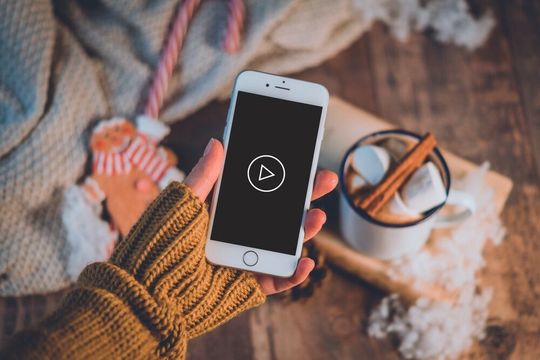 Bei diesen Weihnachtsvideos kommt garantiert Weihnachtsstimmung auf – sogar bei Weihnachtsmuffeln! Bei diesen Weihnachtsvideos kommt garantiert Weihnachtsstimmung auf – sogar bei Weihnachtsmuffeln!