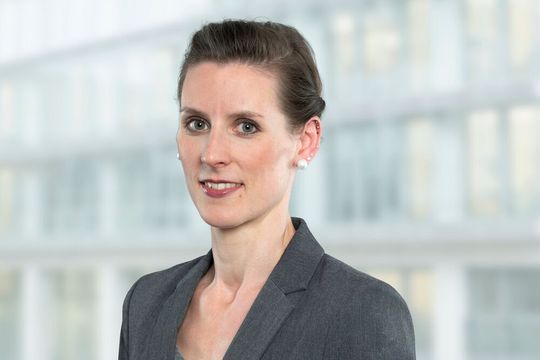 Christina Zimmer, Leiterin Regulatory Affairs und MDR-Expertin, wird neue stellvertretende Geschäftsführerin beim Bundesverband Medizintechnologie, BV-Med. Christina Zimmer, Leiterin Regulatory Affairs und MDR-Expertin, wird neue stellvertretende Geschäftsführerin beim Bundesverband Medizintechnologie, BV-Med.