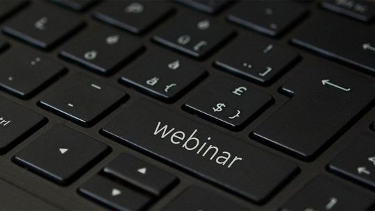 Teilnehmende des Webinars erhalten am 11. Dezember einen direkten Einblick in die Abbildung von Prozessen in Oxaion. Teilnehmende des Webinars erhalten am 11. Dezember einen direkten Einblick in die Abbildung von Prozessen in Oxaion.