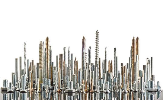 Effektive Abwehr: Manchmal kann es schon reichen, besondere Schrauben zu verwenden, um das eigene Produkt zu schützen. Effektive Abwehr: Manchmal kann es schon reichen, besondere Schrauben zu verwenden, um das eigene Produkt zu schützen.