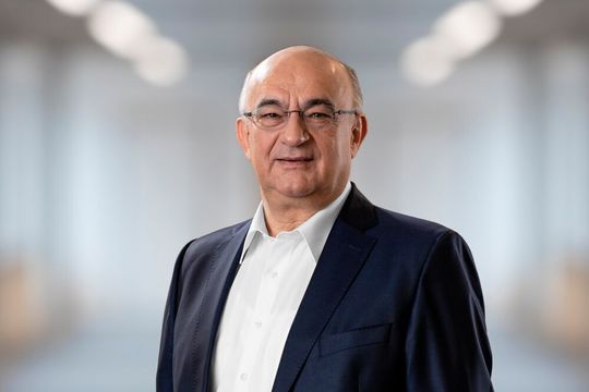 Dr. Robert Bauer, Vorsitzender des Vorstands der Sick AG, fokussiert sich weiter auf das Themenfeld Technology & Digitalization.