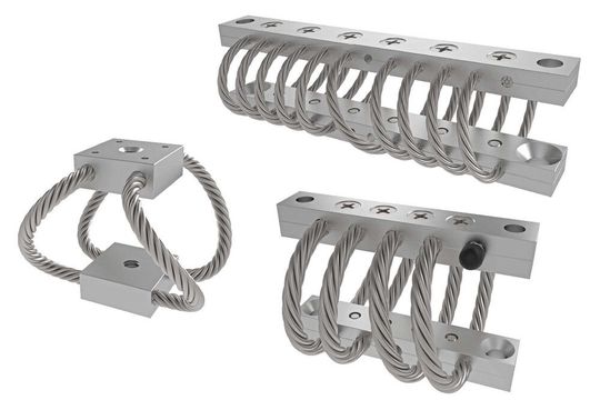 Selbst unter Extrembedingungen sind die neuen Drahtseilfedern von ACE für professionelle Lagerung und Vibrationsisolierung von leichten oder schweren Geräten und Maschinen geeignet. Selbst unter Extrembedingungen sind die neuen Drahtseilfedern von ACE für professionelle Lagerung und Vibrationsisolierung von leichten oder schweren Geräten und Maschinen geeignet.
