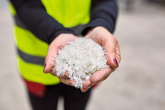 Die neue Anlage produziert fortschrittliche Lösungen, die für den Einsatz in anspruchsvollen Kunststoffanwendungen notwendig sind. Die neue Anlage produziert fortschrittliche Lösungen, die für den Einsatz in anspruchsvollen Kunststoffanwendungen notwendig sind.