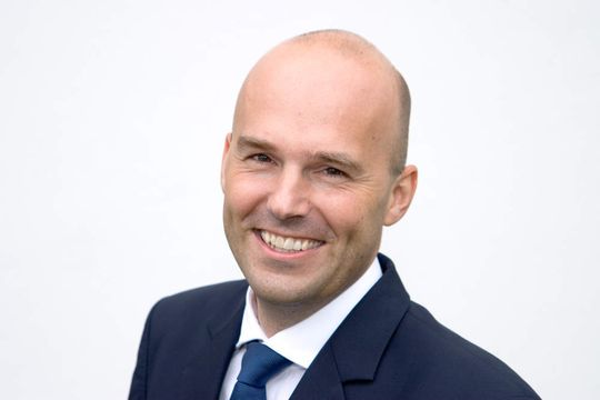 Robert Hoffmann, Vorstandssprecher der 1&1 Internet AG Robert Hoffmann, Vorstandssprecher der 1&1 Internet AG