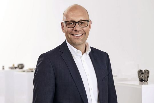 „Mit diesem Schritt haben wir unsere angekündigten Maßnahmen zur Verbesserung der Wettbewerbsfähigkeit erfolgreich umgesetzt“, so Jörn Grindel, Geschäftsführer der neuen Vertriebsgesellschaft. „Mit diesem Schritt haben wir unsere angekündigten Maßnahmen zur Verbesserung der Wettbewerbsfähigkeit erfolgreich umgesetzt“, so Jörn Grindel, Geschäftsführer der neuen Vertriebsgesellschaft.