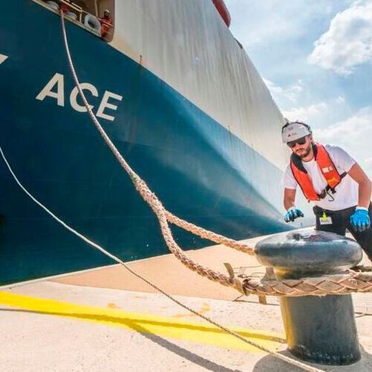 The total throughput of Port of Antwerp in 2020 amounted to 231 million metric tonnes of cargo, a fall of 3.1% compared with the previous year. The total throughput of Port of Antwerp in 2020 amounted to 231 million metric tonnes of cargo, a fall of 3.1% compared with the previous year.