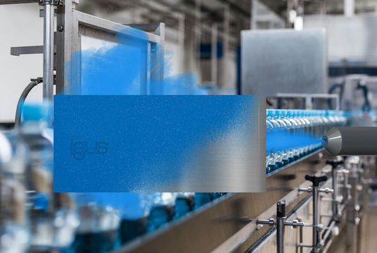 Der aufsprühbare Igus-Tribo-Beschichtungskunststoff IC-05 ist FDA-konform und hält viermal länger durch als andere, die für Dosiersysteme und Förderbänder bisher genutzt werden. Der aufsprühbare Igus-Tribo-Beschichtungskunststoff IC-05 ist FDA-konform und hält viermal länger durch als andere, die für Dosiersysteme und Förderbänder bisher genutzt werden.