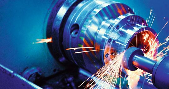 Die deutsche Industrie war auf den zweiten Lockdown besser vorbereitet. Dennoch wirkt er sich negativ auf das Wachstum aus. Die deutsche Industrie war auf den zweiten Lockdown besser vorbereitet. Dennoch wirkt er sich negativ auf das Wachstum aus.