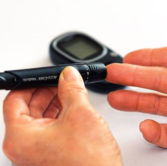 Eine Ulmer Studie weist nach, dass SARS-CoV-2 auch die Bauchspeicheldrüse infiziert. Dies erklärt möglicherweise das Auftreten von Diabetes-ähnlichen Krankheitssymptomen von Covid-19-Patienten. (Symbolbild) Eine Ulmer Studie weist nach, dass SARS-CoV-2 auch die Bauchspeicheldrüse infiziert. Dies erklärt möglicherweise das Auftreten von Diabetes-ähnlichen Krankheitssymptomen von Covid-19-Patienten. (Symbolbild)