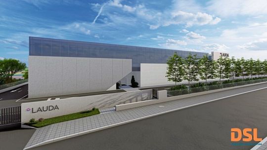 Lauda investiert rund 7 Mio. Euro in den Neubau der Produktionsflächen in Terrassa, Spanien. Am Standort werden industrielle Umlaufkühler produziert.