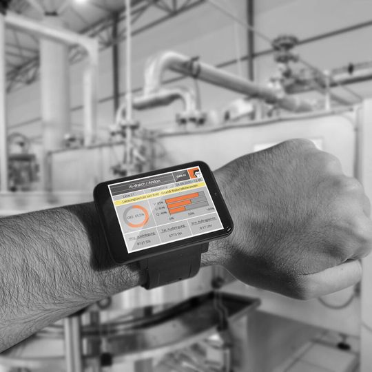 All information shown in real time on a smart watch. All information shown in real time on a smart watch.