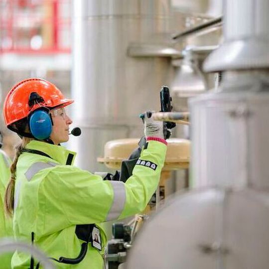 Engie and Equinor believe that it is essential to develop low-carbon and renewable hydrogen projects at scale in order to make it possible for industrial customers to significantly reduce CO2 emissions before 2030. Engie and Equinor believe that it is essential to develop low-carbon and renewable hydrogen projects at scale in order to make it possible for industrial customers to significantly reduce CO2 emissions before 2030.
