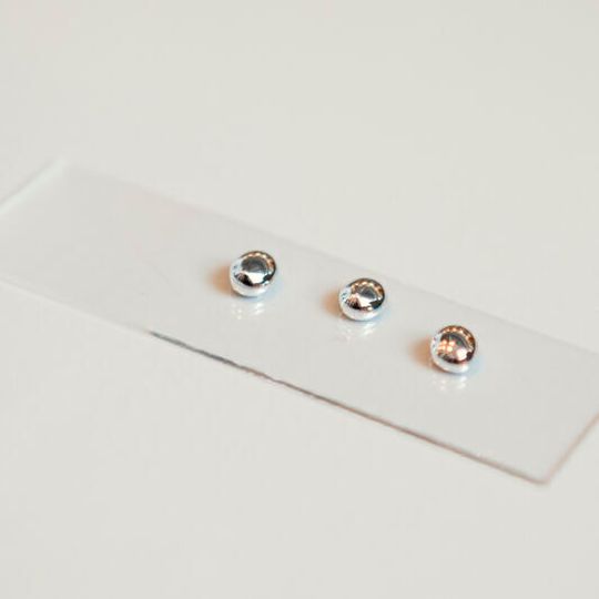 Scientists from Itmo University have suggested an alternative method for the production of metal nanocapsules. Scientists from Itmo University have suggested an alternative method for the production of metal nanocapsules.