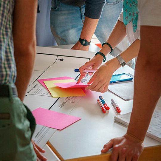Dropbox-Speicher im Team nutzen: So geht’s. Dropbox-Speicher im Team nutzen: So geht’s.