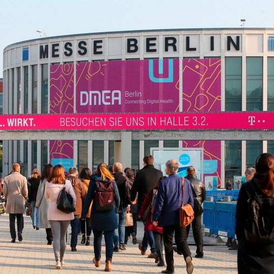Die für den Juni 2021 geplante DMEA wird als rein virtuelle Veranstaltung stattfinden. Die für den Juni 2021 geplante DMEA wird als rein virtuelle Veranstaltung stattfinden.
