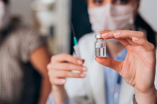 Könnte bald Realität in deutschen Unternehmen werden: Impfungen durch die Betriebsärzte. Könnte bald Realität in deutschen Unternehmen werden: Impfungen durch die Betriebsärzte.