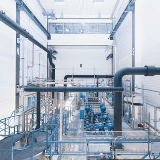 An example picture of a large-scale refrigeration unit. An example picture of a large-scale refrigeration unit.