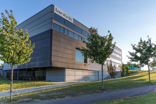Das IT-Unternehmen Lantek hat seinen Hauptsitz im spanischen Vitoria-Gasteiz. Das IT-Unternehmen Lantek hat seinen Hauptsitz im spanischen Vitoria-Gasteiz.