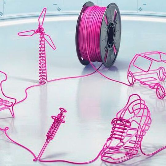 Evonik will mit Lösungen für den Kunststoffkreislauf ab 2030 mindestens 350 Millionen Euro zusätzlichen Umsatz erzielen. Evonik will mit Lösungen für den Kunststoffkreislauf ab 2030 mindestens 350 Millionen Euro zusätzlichen Umsatz erzielen.