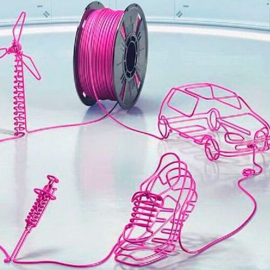 Evonik can facilitate the transformation to a circular economy for sustainable plastics applications with its additives and solutions, and that at competitive cost and quality. Evonik can facilitate the transformation to a circular economy for sustainable plastics applications with its additives and solutions, and that at competitive cost and quality.