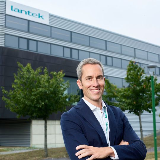 “We are looking forward to cooperating closely with Trumpf. Our customers benefit from a close exchange in the key technologies of the future AI, data models and holistic process control,“ says Alberto López de Biñaspre, CEO of Lantek. “We are looking forward to cooperating closely with Trumpf. Our customers benefit from a close exchange in the key technologies of the future AI, data models and holistic process control,“ says Alberto López de Biñaspre, CEO of Lantek.