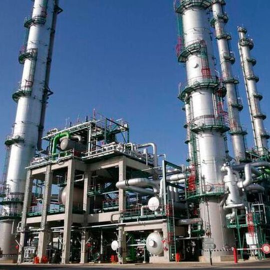 The new method delivers the highest isobutene quality and maximum energy efficiency by saving 20,000 t/a CO2 emissions. The new method delivers the highest isobutene quality and maximum energy efficiency by saving 20,000 t/a CO2 emissions.