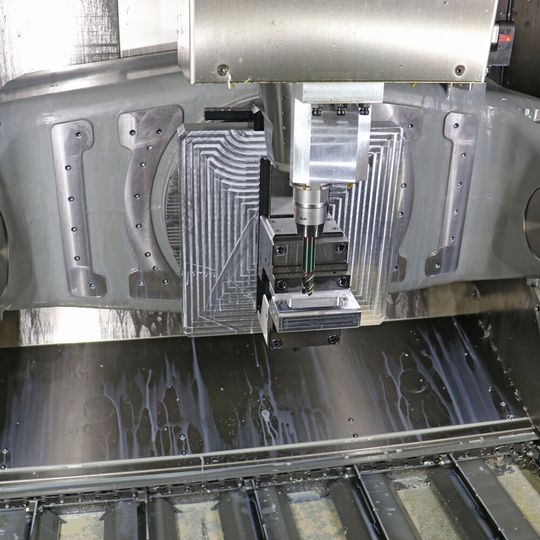 Modern machining relies on 5-axis technology. BAM uses the Hypermill CAM system to generate suitable NC programs – in some cases even fully automatically. Modern machining relies on 5-axis technology. BAM uses the Hypermill CAM system to generate suitable NC programs – in some cases even fully automatically.
