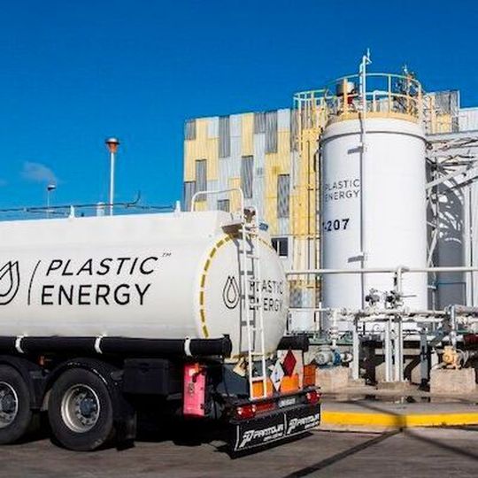 The project will use difficult-to-recycle plastic waste to produce high-value certified circular polymers. The project will use difficult-to-recycle plastic waste to produce high-value certified circular polymers.