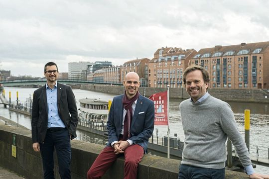 Sind ab dem 1. April neue BVL-Geschäftsführer (v.l.): Mike J. Holtkamp, Christoph Meyer und Dr. Christian Grotemeier. Sind ab dem 1. April neue BVL-Geschäftsführer (v.l.): Mike J. Holtkamp, Christoph Meyer und Dr. Christian Grotemeier.