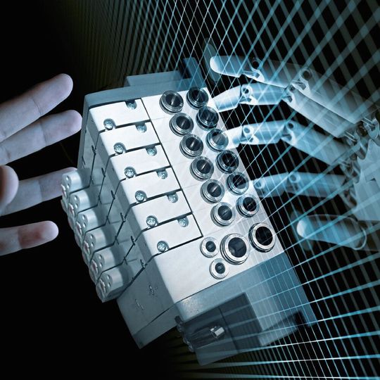Mithilfe der Digitalisierung kann auch der Betriebszustand der Komponenten über den gesamten Lebenszyklus überwacht werden. Mithilfe der Digitalisierung kann auch der Betriebszustand der Komponenten über den gesamten Lebenszyklus überwacht werden.
