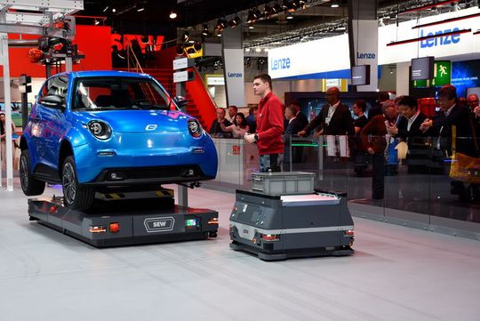Die Leitmesse IAMD war einer der Besuchermagnete 2019 auf der Hannover Messe. In diesem Jahr müssen die Antriebstechnik-Hersteller auf digitale Präsentationen setzen. Die Leitmesse IAMD war einer der Besuchermagnete 2019 auf der Hannover Messe. In diesem Jahr müssen die Antriebstechnik-Hersteller auf digitale Präsentationen setzen.